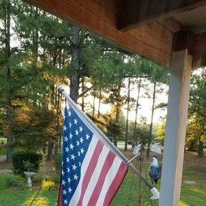 Meet your Posher, Bobby